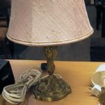 235 7046 Bordslampa 